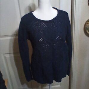 American Eagle Outfitters Sweater